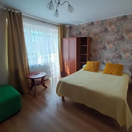 Duzy Z Trzema Sypialniami * Sztutowo