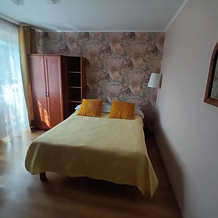 Apartman Duzy Z Trzema Sypialniami